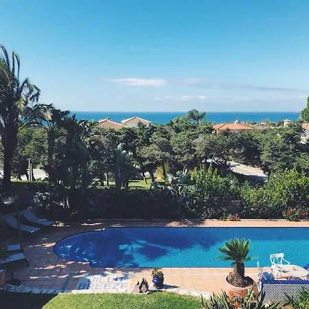 Breeze Boutique Guest Rooms, Marbella Nocleg ze śniadaniem