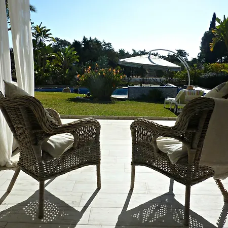 Breeze Boutique Guest Rooms, Marbella