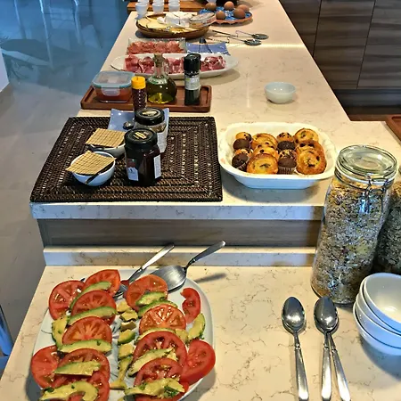 Bed & Breakfast Breeze Boutique Guest Rooms, Marbella