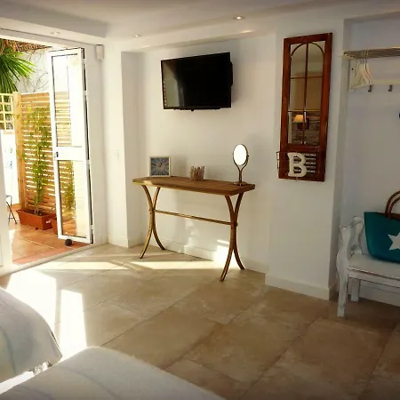 Breeze Boutique Guest Rooms, Marbella Sitio de Calahonda