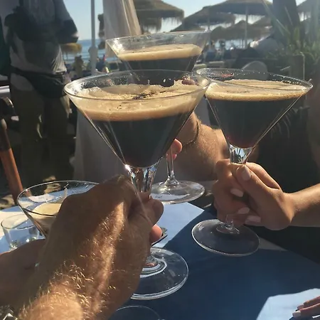 Breeze Boutique Guest Rooms, Marbella לינה וארוחת בוקר 4*