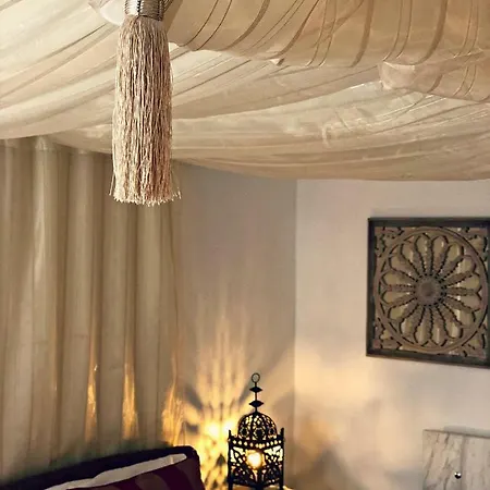 Breeze Boutique Guest Rooms,