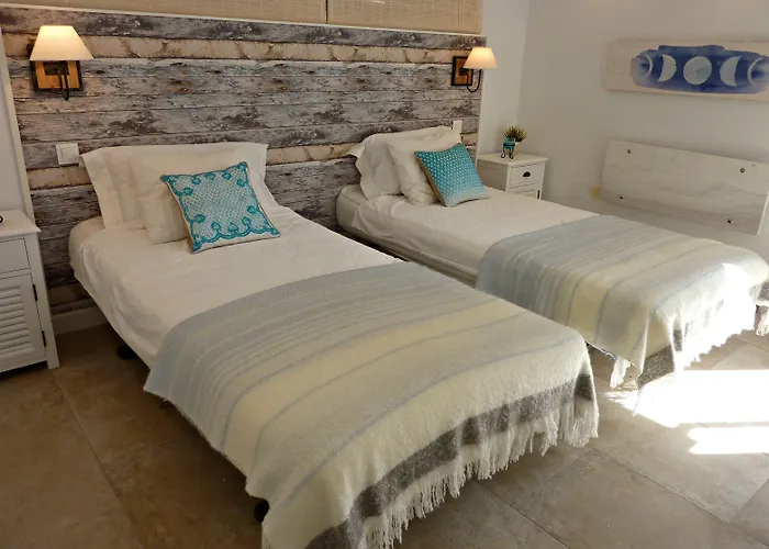 Breeze Boutique Guest Rooms, Marbella Sitio de Calahonda