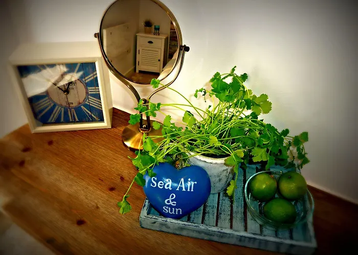 Frühstückspension Breeze Boutique Guest Rooms, Marbella 4*